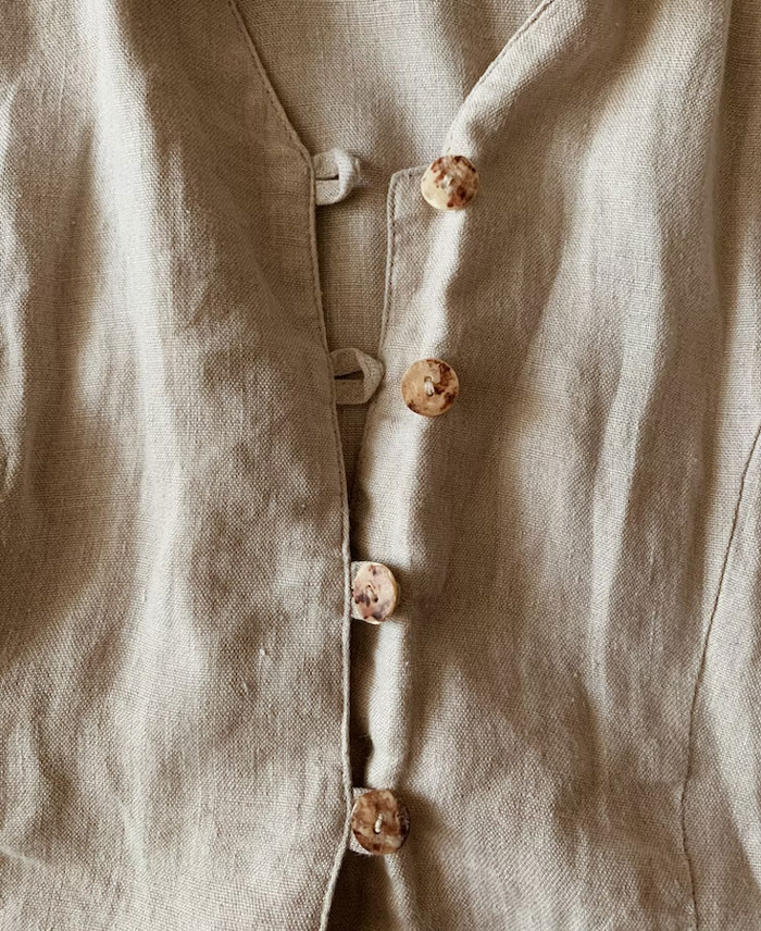 30 People Share Weird Family Things That They Didn't Realize Were Not Normal When They Were Kids