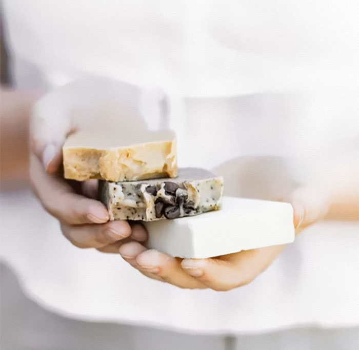 30 People Share Weird Family Things That They Didn't Realize Were Not Normal When They Were Kids