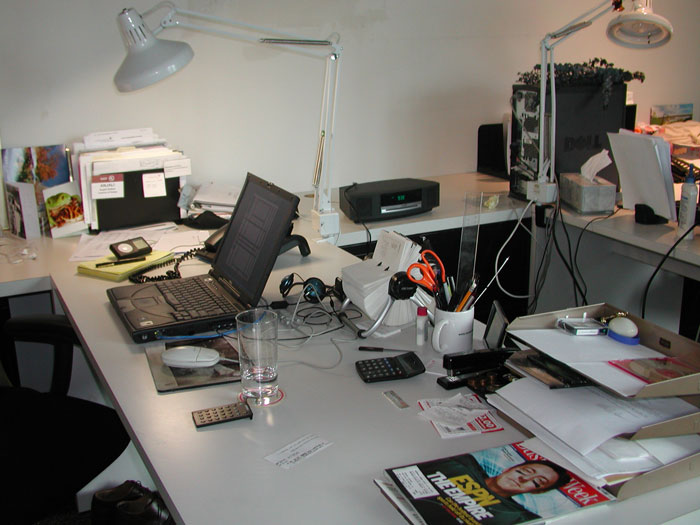 Boss Cuts Employee’s Wage By 40% Without Realizing He’s The Only One Keeping $100K Projects Afloat Boss Cuts Employee’s Wage By 40% Without Realizing He’s The Only One Keeping $100K Projects Afloat