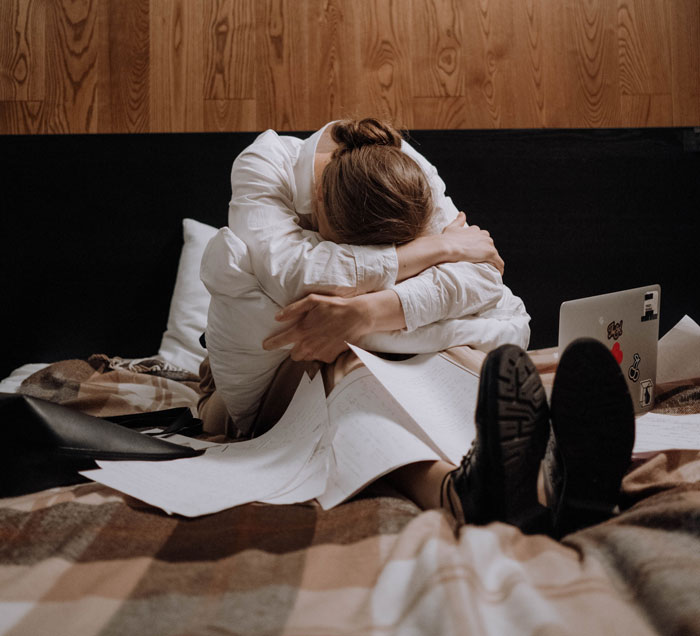 "My Life Was Ruined Because Of An MLM": Woman Livid At Hen Party After Guest Tries MLM Pitch "My Life Was Ruined Because Of An MLM": Woman Livid At Hen Party After Guest Tries MLM Pitch