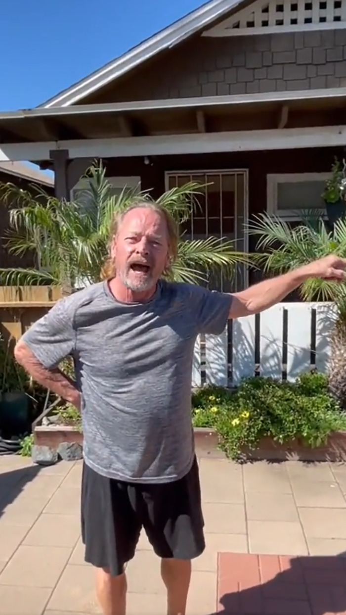 Couple Threatens To Call The Cops For Neighbor Allegedly ‘Harboring’ Their Cat Couple Threatens To Call The Cops For Neighbor Allegedly ‘Harboring’ Their Cat