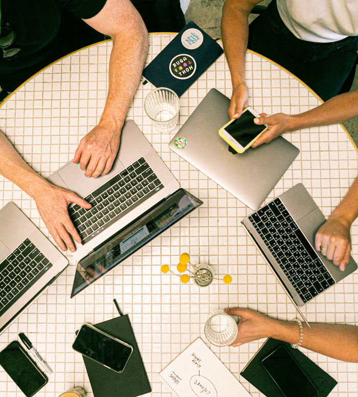 Boss Cuts Employee’s Wage By 40% Without Realizing He’s The Only One Keeping $100K Projects Afloat Boss Cuts Employee’s Wage By 40% Without Realizing He’s The Only One Keeping $100K Projects Afloat