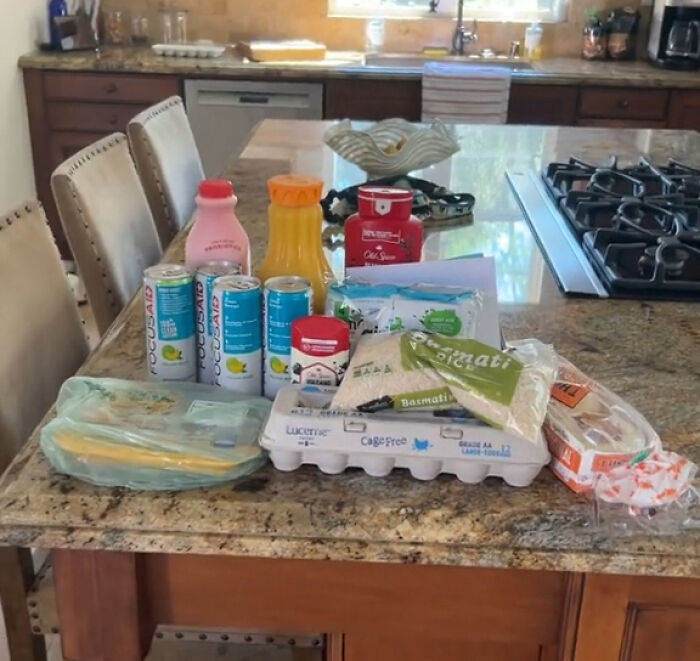 $100 Worth Of Groceries Makes This Man Go On Helpless Rant: “I’m Literally Shaking From Shock” $100 Worth Of Groceries Makes This Man Go On Helpless Rant: “I’m Literally Shaking From Shock”