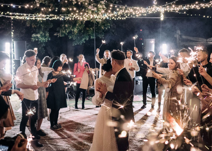 “AITA For Uninviting My Mom From My Wedding?”: Bride Doesn’t Want Her Disabled Sister At Her Wedding, Causing Massive Rift In Family