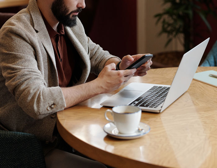 Boss Makes A “Minor Spelling Mistake” In Job Termination Letter, Eats Dirt When Employee Complies Boss Makes A “Minor Spelling Mistake” In Job Termination Letter, Eats Dirt When Employee Complies