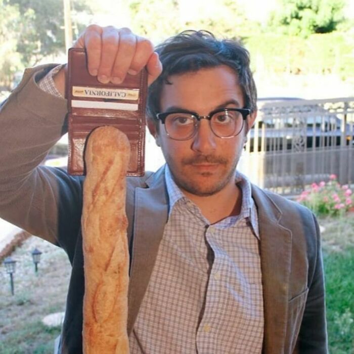 “Baguettes In Unusual Places” 40 Confusing And Amusing Pics Bored Panda