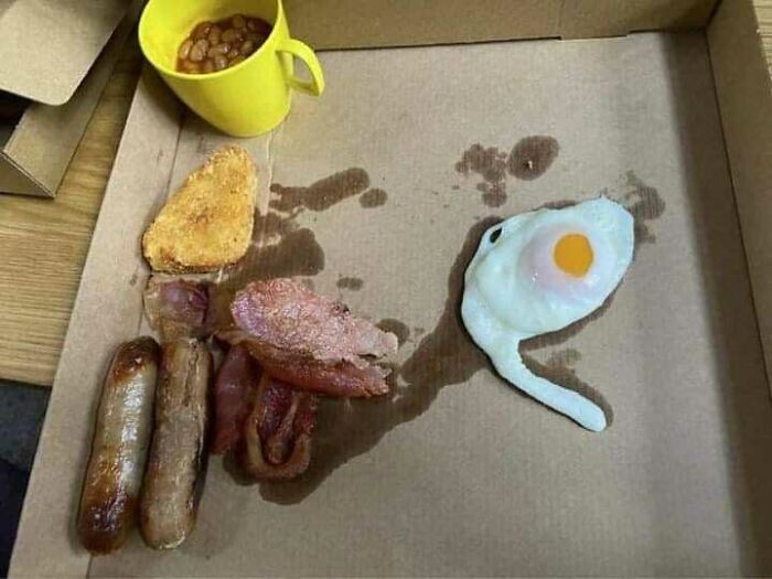 Someone On Facebook Posted This Breakfast Served At Alton Towers Hotel And It Keeps Me Up At Night