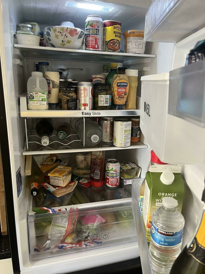 Staying At My Parents Tonight. My Boyfriend Just Looked In Their Fridge And Said ‘I’ve Never Seen A Fridge Have So Much Yet So Little At The Same Time’