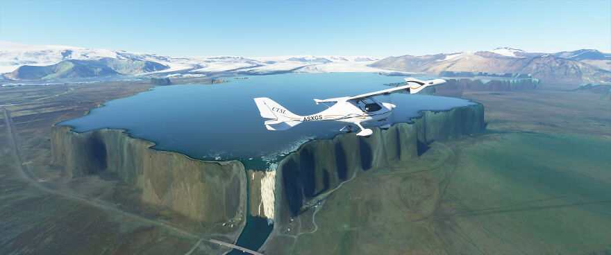 I'm Pretty Sure That Lakes Aren't Supposed To Be Like That