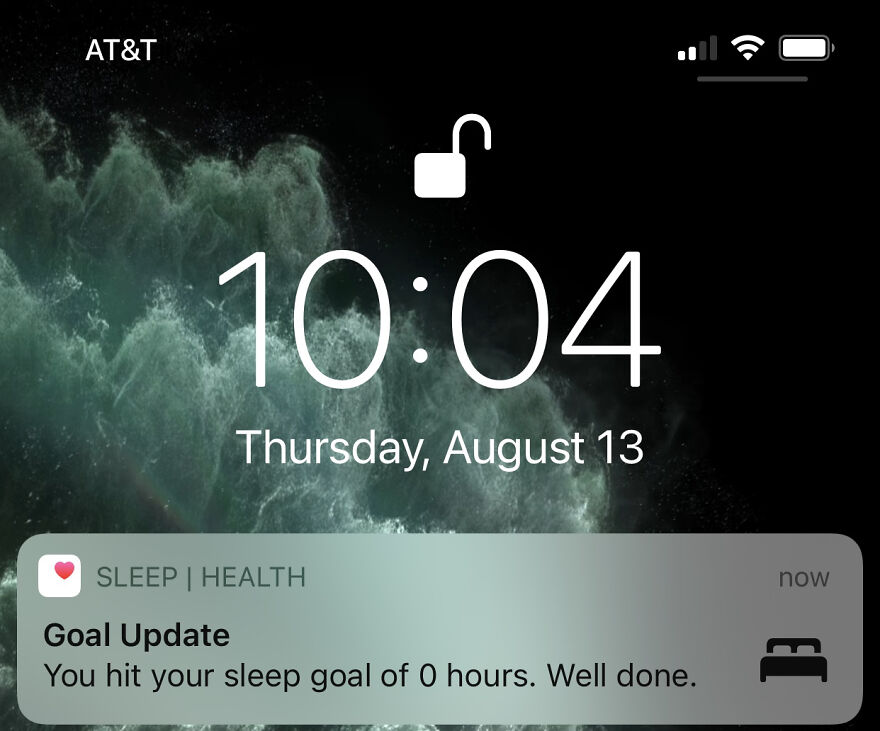 Iphoneos Subtly Trying To Tell You Your Sleep Schedule Is F**ked Up