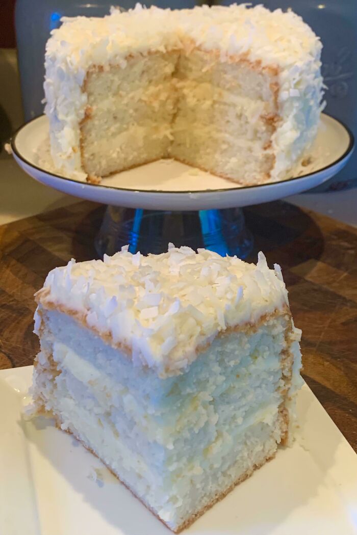 I Made A Coconut Cake With Coconut Buttercream Frosting