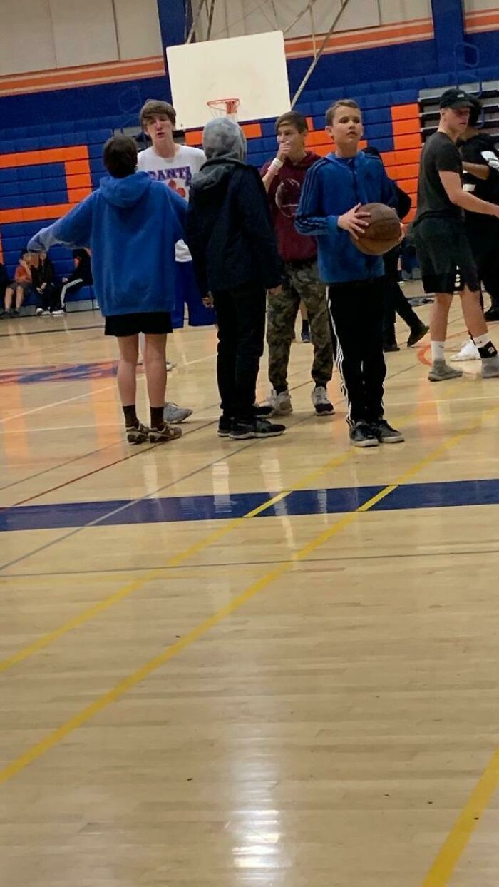 Where Are His Legs??