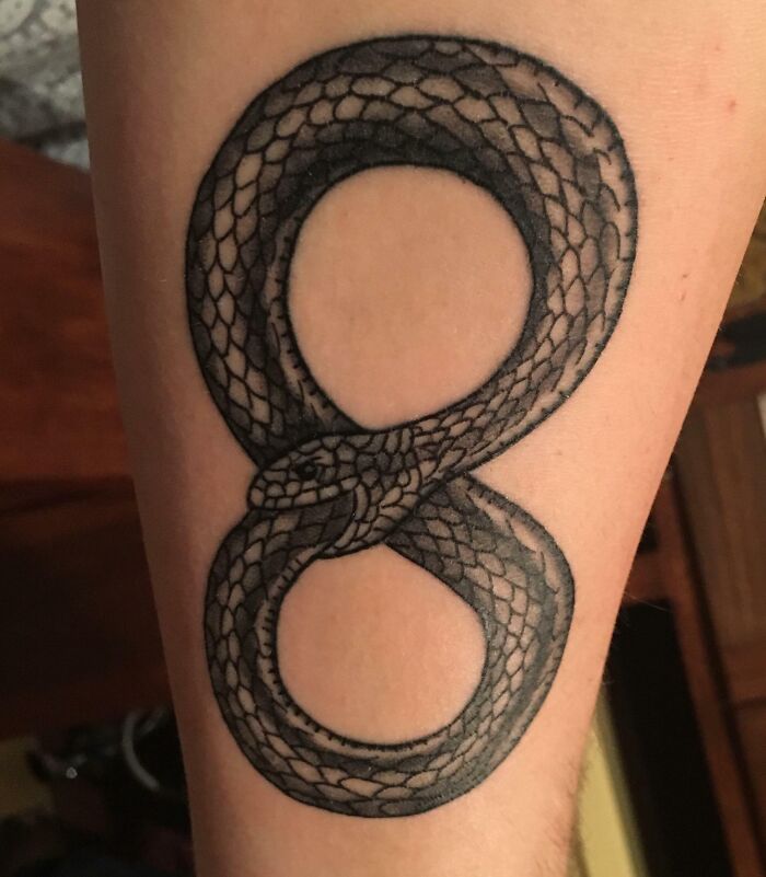infinity snake tattoo