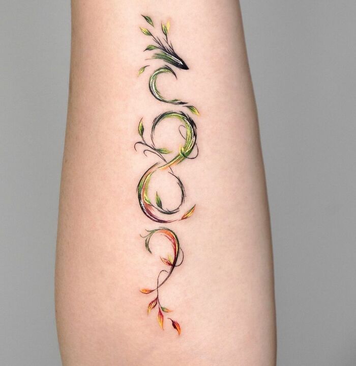 65 Tiny and Stunning Tattoo Ideas for Grown-Ups