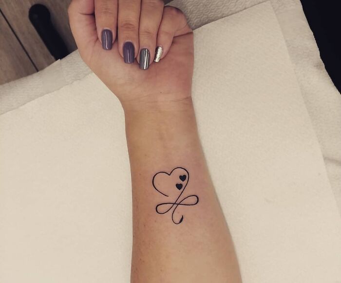 infinity tattoo with hearts