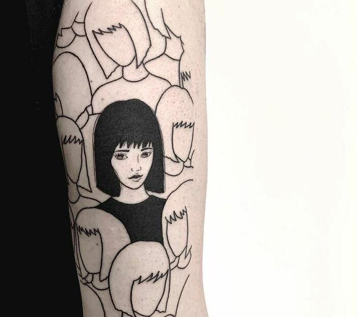 Female in the crowd tattoo 