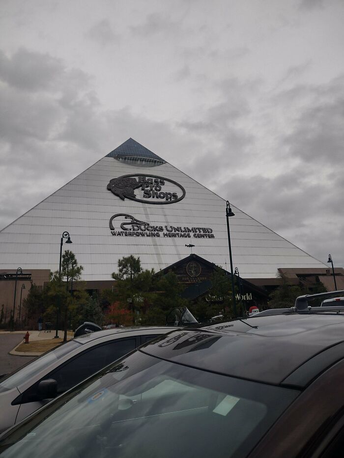 The Bass Pro Shop Pyramid In Memphis Tennessee Is Absolutely Excessive, It's Bizarre Actually Being Near It