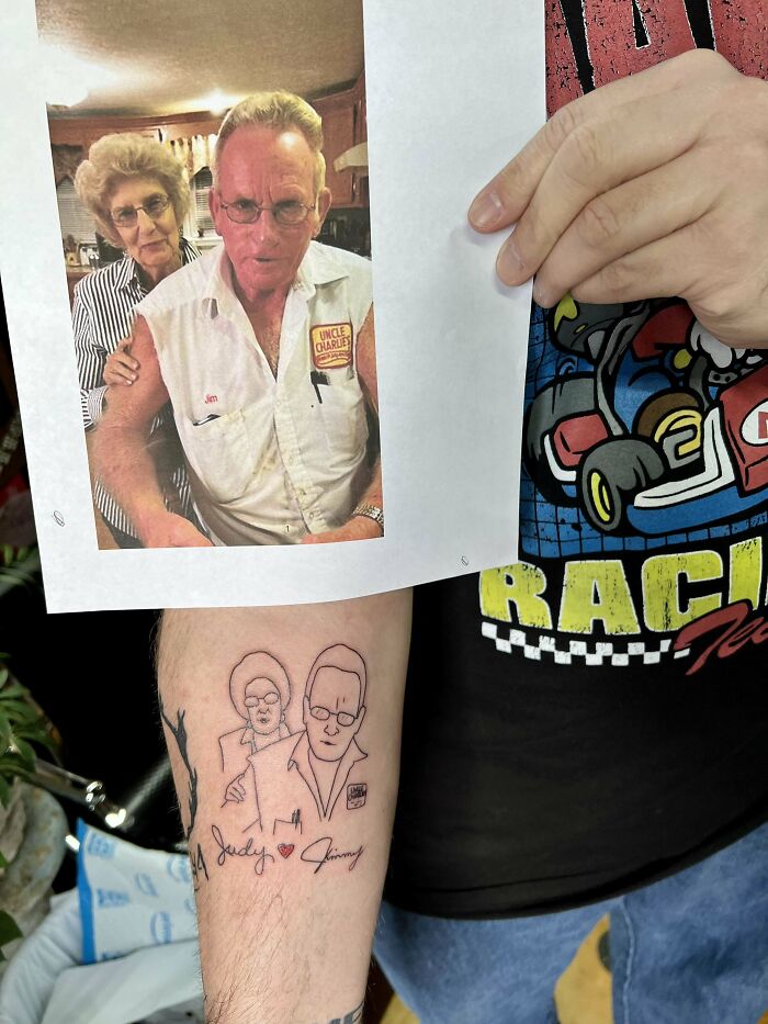 Parents picture graphic arm tattoo with their names