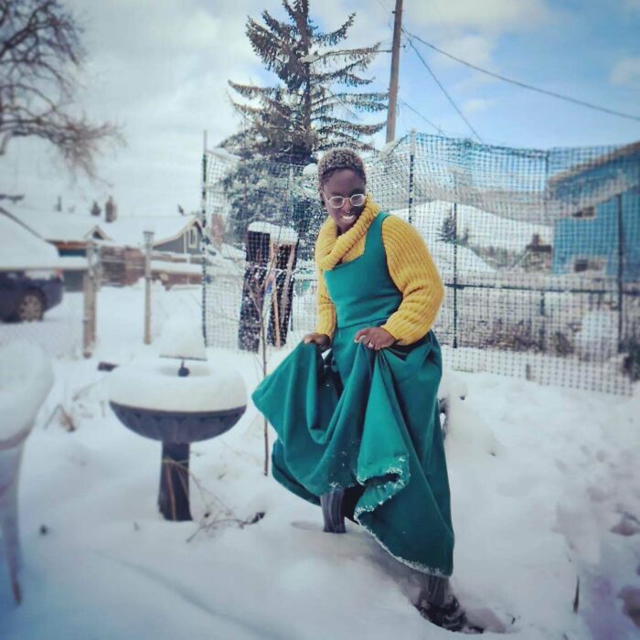 Finished My 100% Wool 16th Century Style Gown Just In Time For This Gorgeous Snowpocalypse