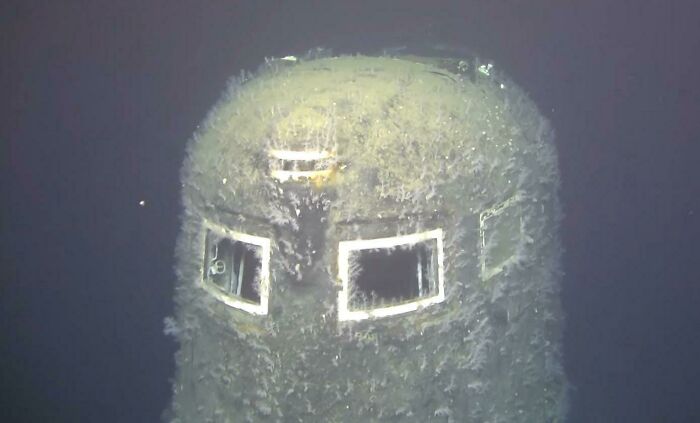 Sail Of K-278, A Soviet Nuclear Submarine Sunken In 1989 And Still Radioactive Today