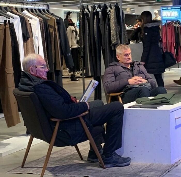 Funny-Miserable-Men-Waiting-Women-Shopping