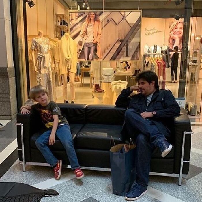 Funny-Miserable-Men-Waiting-Women-Shopping