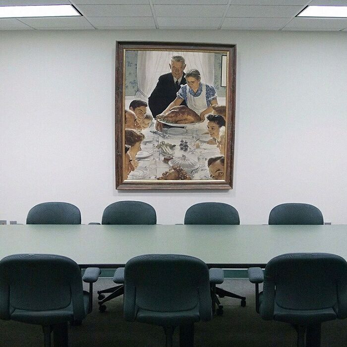 Great-Art-In-Ugly-Rooms