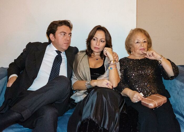 British Photographer Continues To Take Honest Wedding Photos (New Pics)