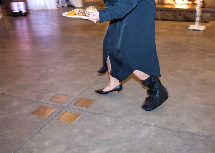 British Photographer Continues To Take Honest Wedding Photos (New Pics)