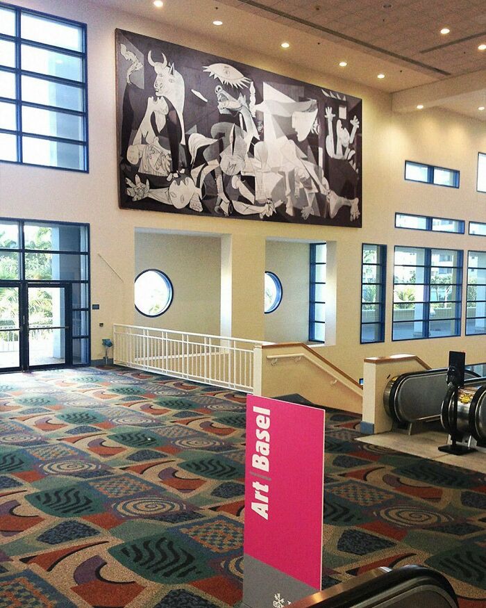 Great-Art-In-Ugly-Rooms