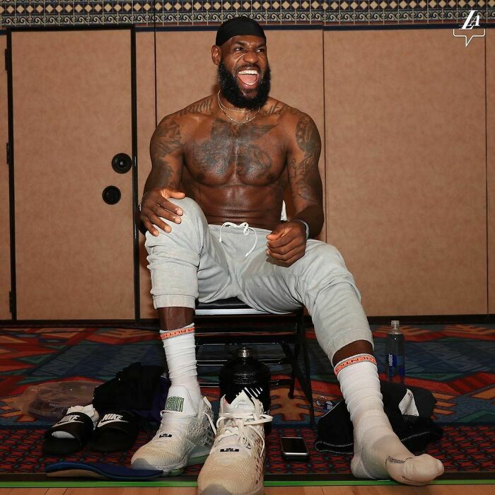 Elon Musk Responds To Bronny James’, 18, Cardiac Arrest With Anti-Vax Conspiracy, Gets Slammed Elon Musk Responds To Bronny James’, 18, Cardiac Arrest With Anti-Vax Conspiracy, Gets Slammed