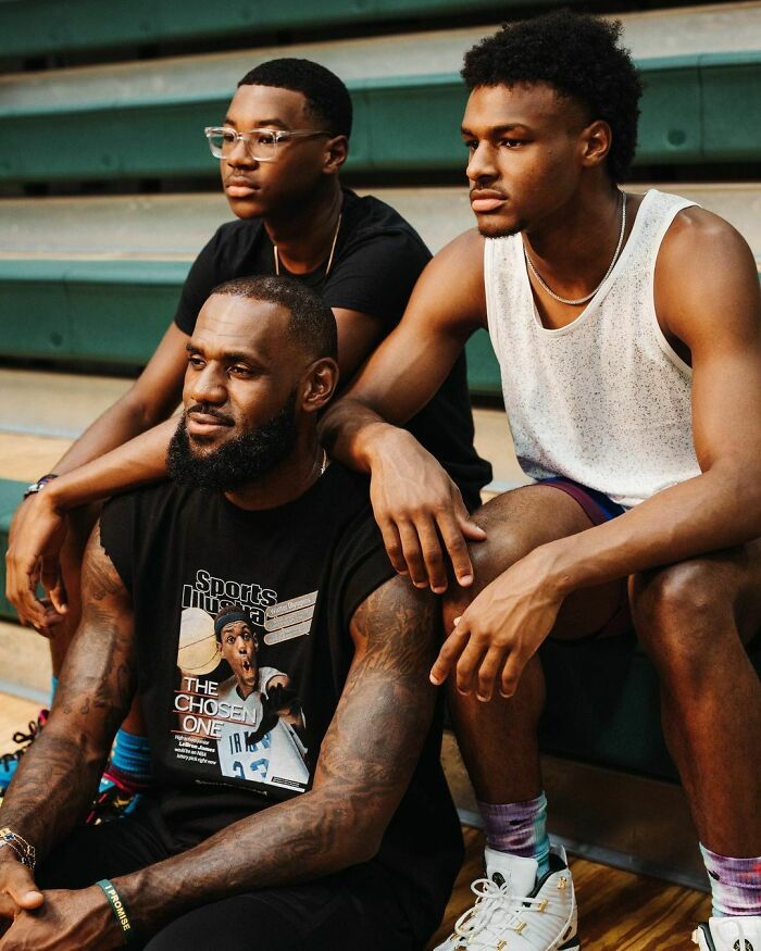 Elon Musk Responds To Bronny James’, 18, Cardiac Arrest With Anti-Vax Conspiracy, Gets Slammed Elon Musk Responds To Bronny James’, 18, Cardiac Arrest With Anti-Vax Conspiracy, Gets Slammed