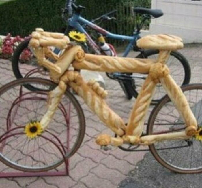 Finding-Baguettes-In-Unusual-Places