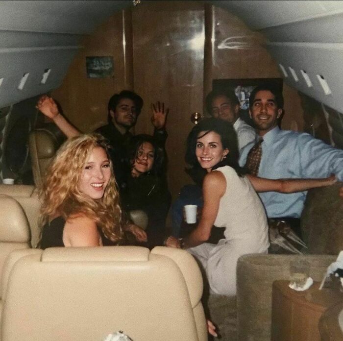 The Cast Of “Friends” Went On A Trip To Vegas Before The Show Aired In 1994