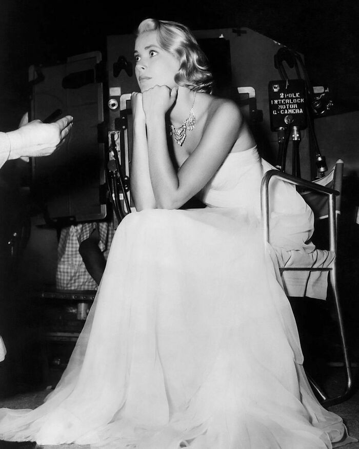 Grace Kelly’s Strapless White Gown From To Catch A Thief (1955) Has Always Been One Of My Favorite Movie Costumes. It Was Designed By Edith Head