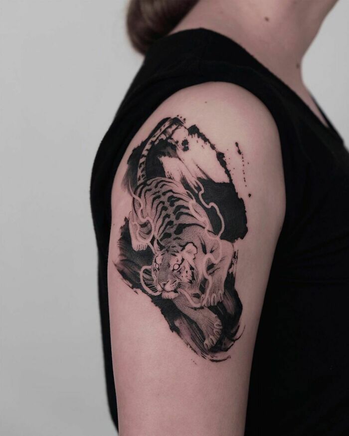 Abstract tiger hand Tattoo