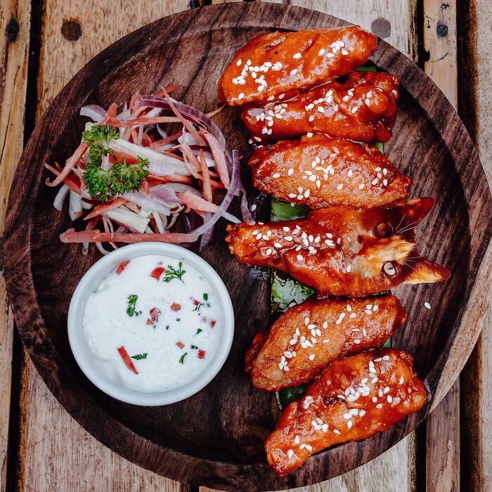 In An Oddly Cute Way, This Artist Keeps Pairing Cats With Food (New Pics)