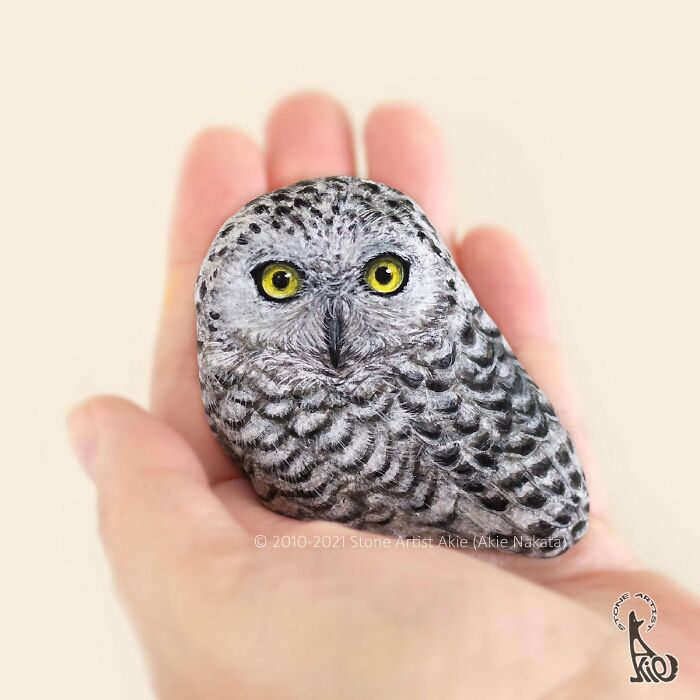 Japanese Artist Turns Rocks Into Cute Little Animals (New Pics)