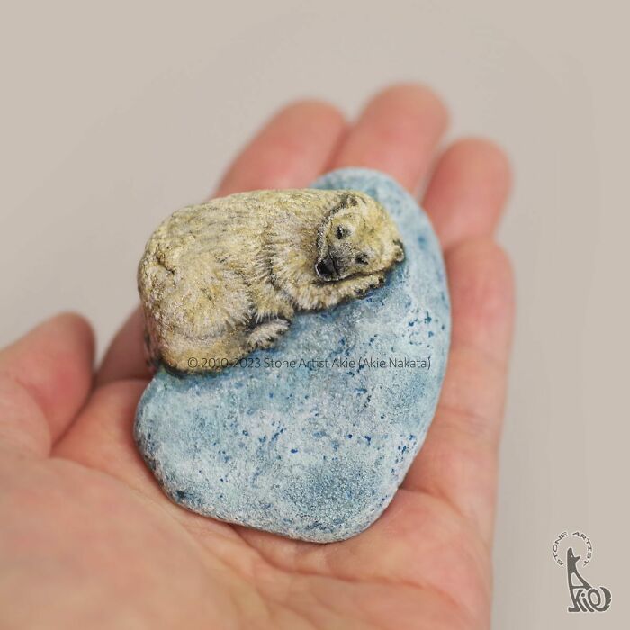 Japanese Artist Turns Rocks Into Cute Little Animals (New Pics)