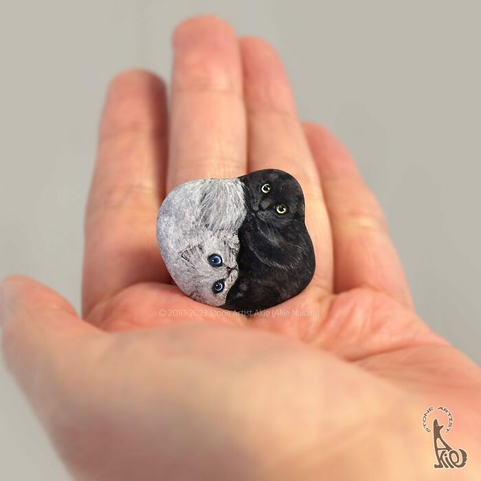 Japanese Artist Turns Rocks Into Cute Little Animals (New Pics)