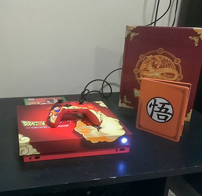 I Won A Custom Xbox From A Contest. It’s The Only One In The World And I’m Very Proud Of It