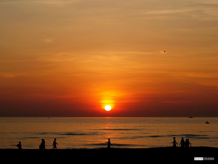 Sunset Rising From The East, Seen From Da Nang Beach In Central Vietnam