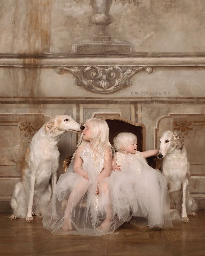 Photographer Creates Stunning Photo Shoots To Highlight The Close Bond Between Humans And Animals (New Pics)