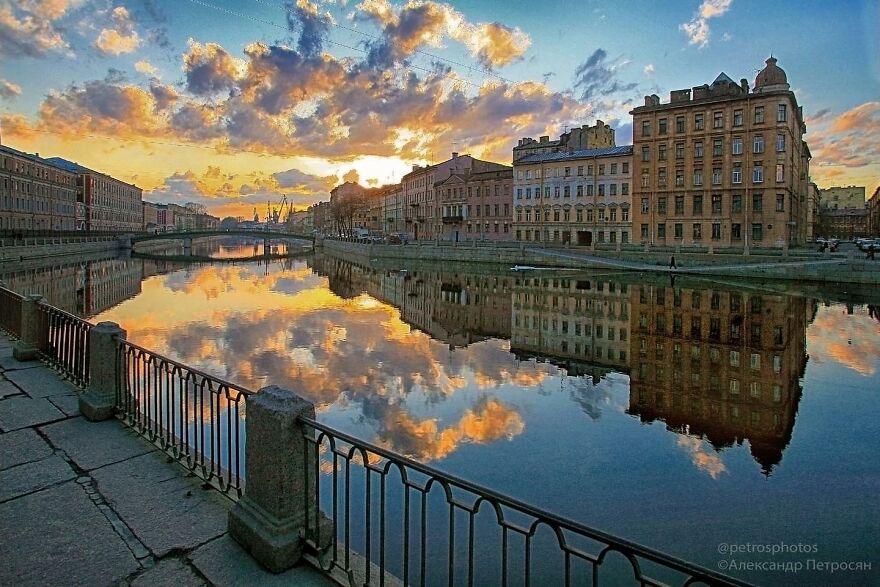 Street Photography By Alexander Petrosyan (New Pics)