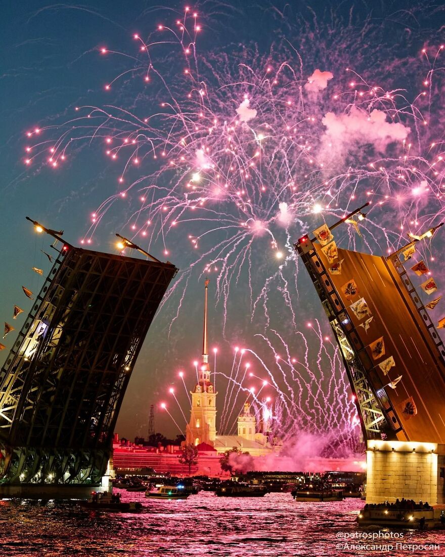 Street Photography By Alexander Petrosyan (New Pics)