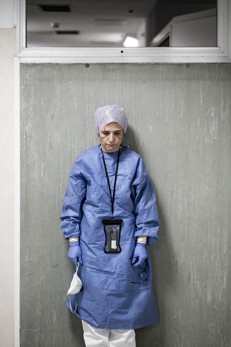 A Surgeon During The Covid-19 Pandemic In San Salvatore Hospital In Pesaro, Italy By Alberto Giuliani