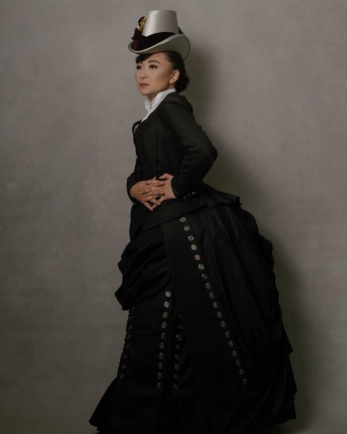 The Anesthesiologist Sews Dresses In Her Spare Time, Inspired By Old-Fashioned Fashion, And The Details Of Her Work Are Amazing (New Pics)