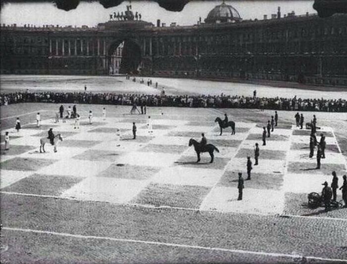 1924. A Game Of Human Chess At Dvortsovaya Square In Leningrad ( Now Saint Petersburg ) , Ussr