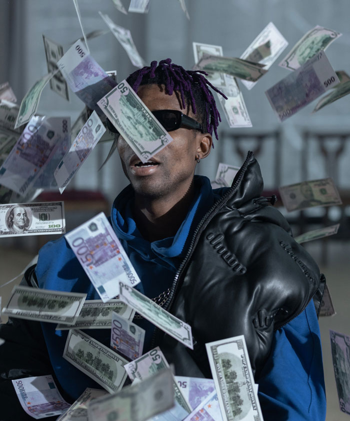 Man Gets Asked “Could You Prove That All Billionaires Are Evil”, Goes Ahead And Does It Man Gets Asked “Could You Prove That All Billionaires Are Evil”, Goes Ahead And Does It