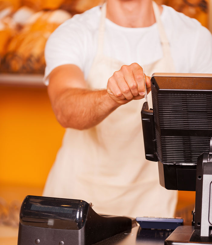 'Karen' Makes Fun Of Employee For Being Colorblind, He Makes Sure She Regrets It 'Karen' Makes Fun Of Employee For Being Colorblind, He Makes Sure She Regrets It